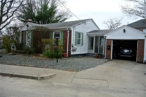 186 Fiat Avenue Cranston RI 02910