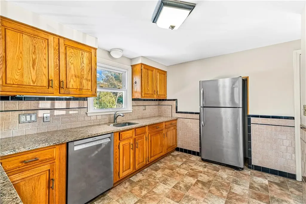 52 Dahlia Street Warwick RI 02888