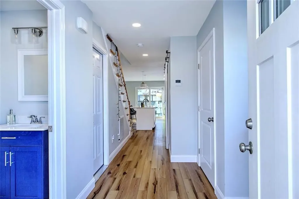 99 1st Street East Providence RI 02914