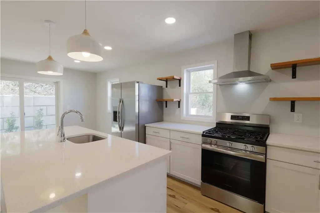 99 1st Street East Providence RI 02914