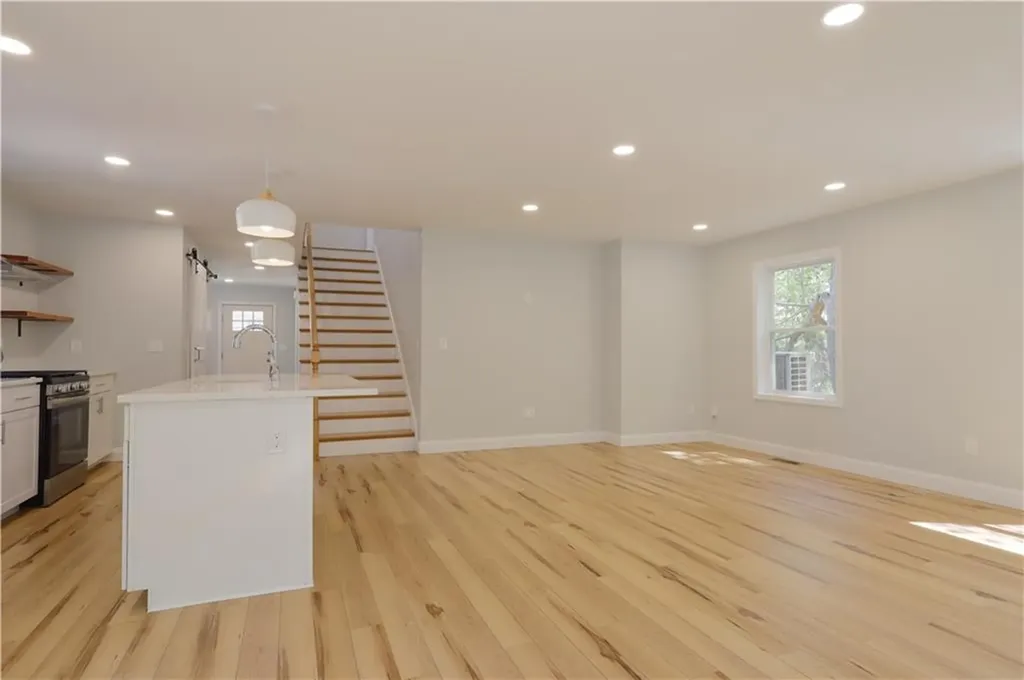 99 1st Street East Providence RI 02914