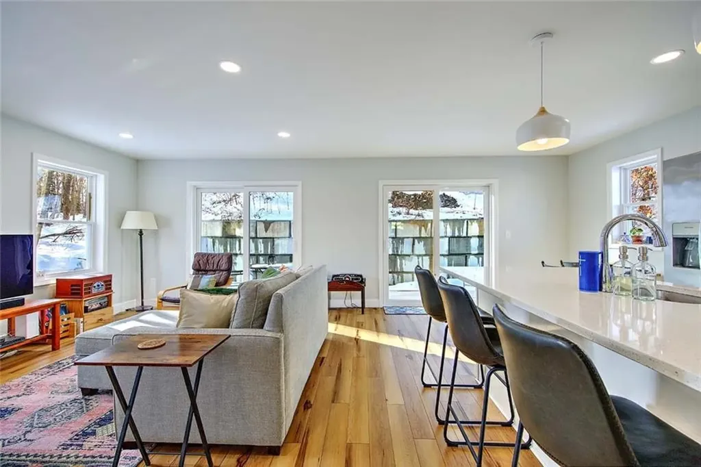 99 1st Street East Providence RI 02914