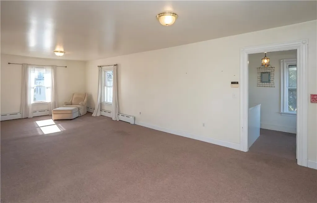 409 Broadway Newport RI 02840