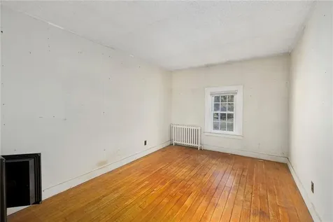 159 Ten Rod Road North Kingstown RI 02852