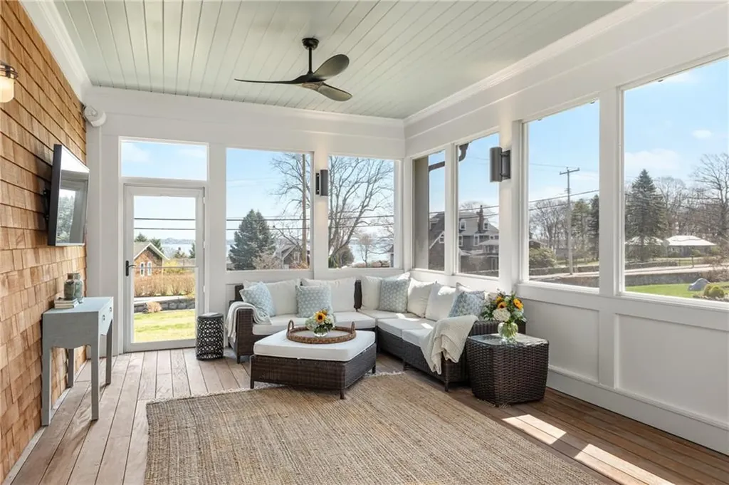 30 Walcott Avenue Jamestown RI 02835