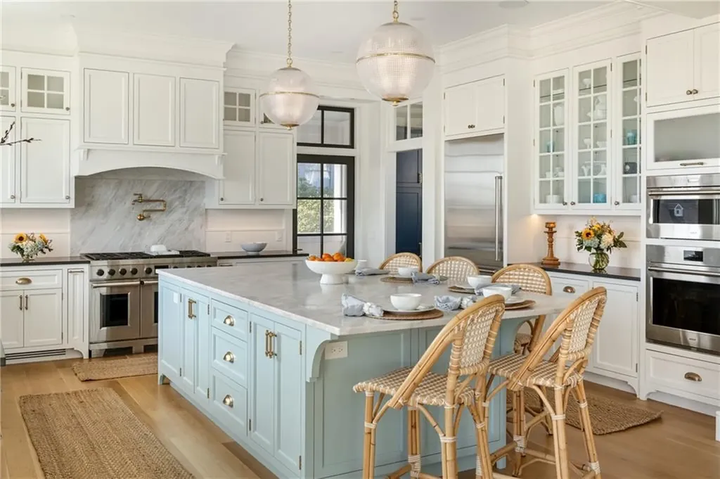 30 Walcott Avenue Jamestown RI 02835