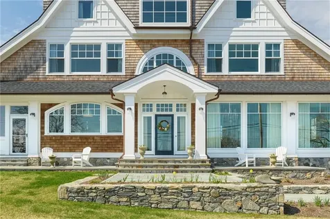 30 Walcott Avenue Jamestown RI 02835