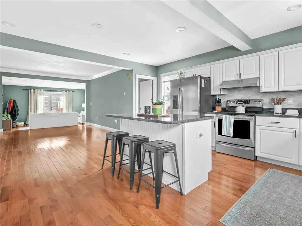 214 Grand Avenue Pawtucket RI 02861