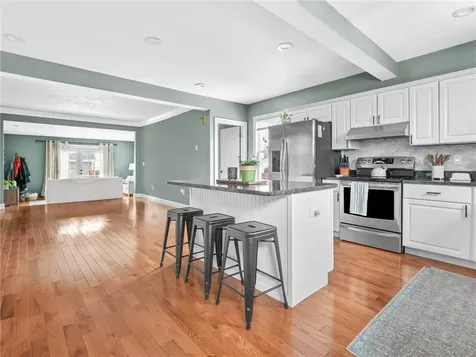 214 Grand Avenue Pawtucket RI 02861