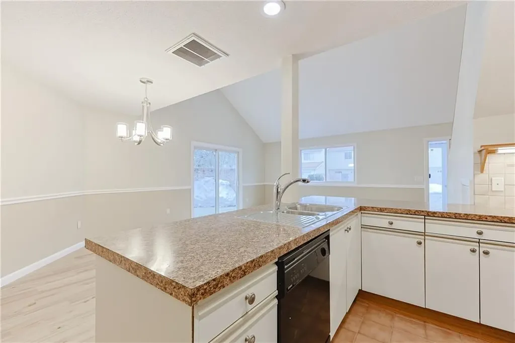 816 Williamsbug Circle Warwick RI 02886