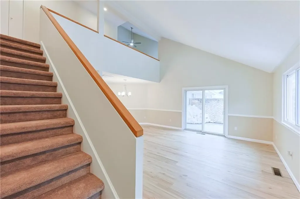 816 Williamsbug Circle Warwick RI 02886