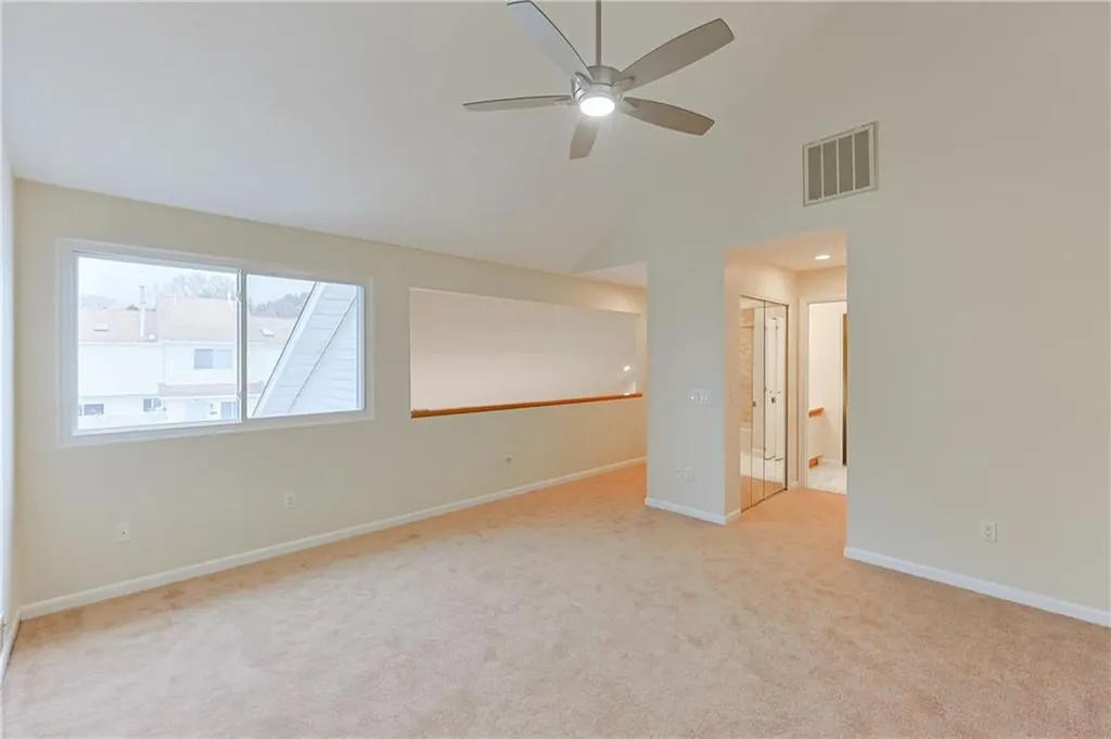 816 Williamsbug Circle Warwick RI 02886