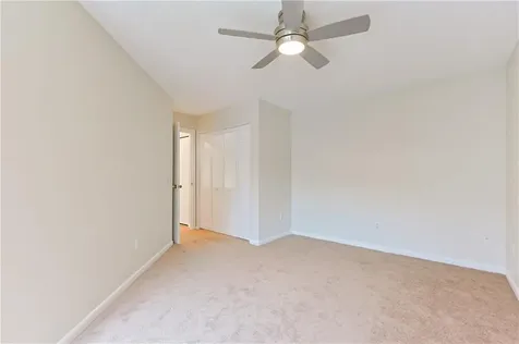 816 Williamsbug Circle Warwick RI 02886