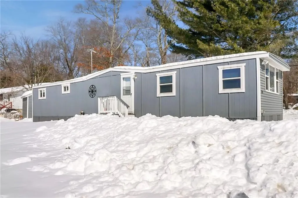 301 Bulgarmarsh Road Tiverton RI 02878