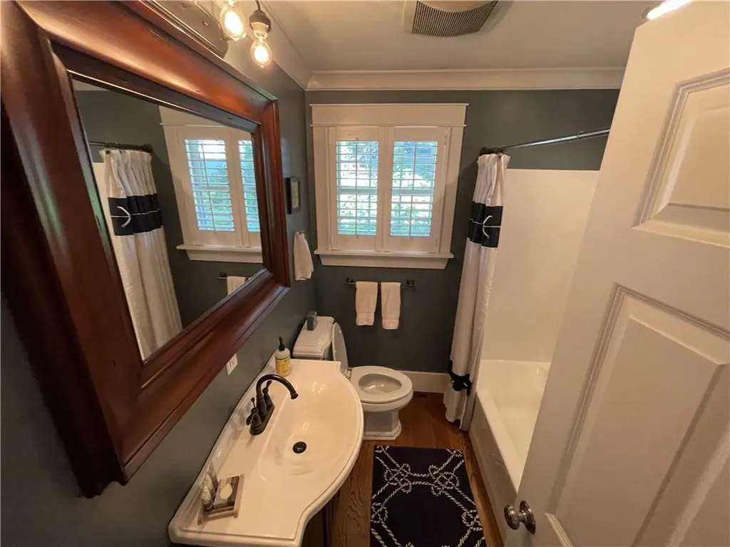 40 Keeher Avenue Newport RI 02840
