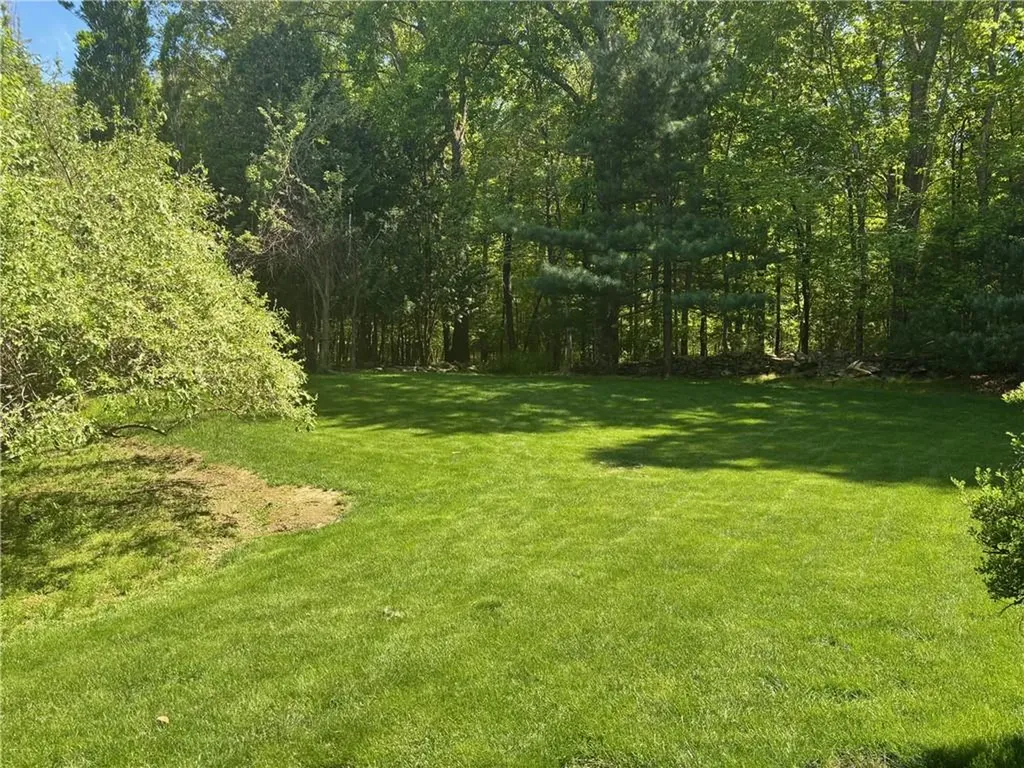 7 Thornewood Drive Lincoln RI 02865