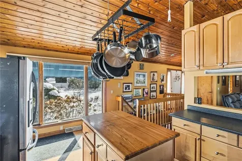 585 Meadow View Avenue Warwick RI 02889