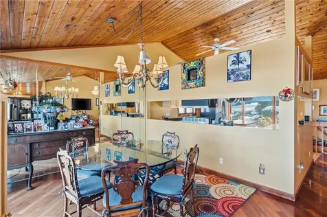 585 Meadow View Avenue Warwick RI 02889