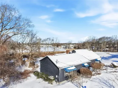 585 Meadow View Avenue Warwick RI 02889