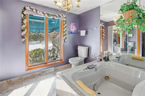 585 Meadow View Avenue Warwick RI 02889