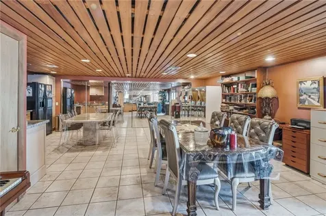 585 Meadow View Avenue Warwick RI 02889