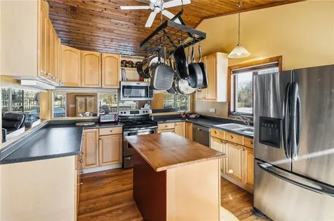 585 Meadow View Avenue Warwick RI 02889