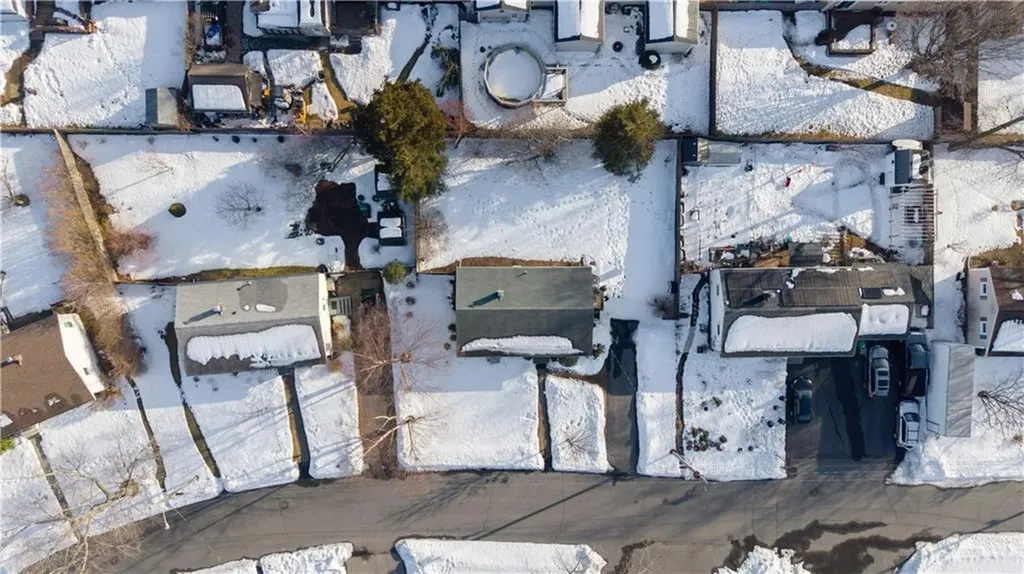 28 Hoyt Street Warwick RI 02886