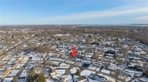 28 Hoyt Street Warwick RI 02886