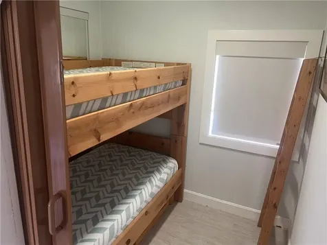 14 William Avenue Tiverton RI 02878