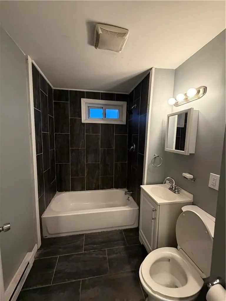 27 Robin Street Providence RI 02908