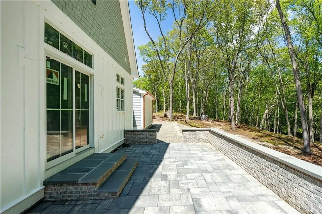 486 Greenbush Road Warwick RI 02818