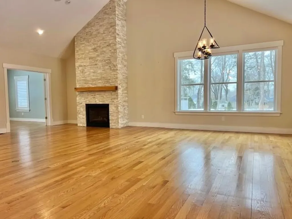 35 Abbey Road South Kingstown RI 02879