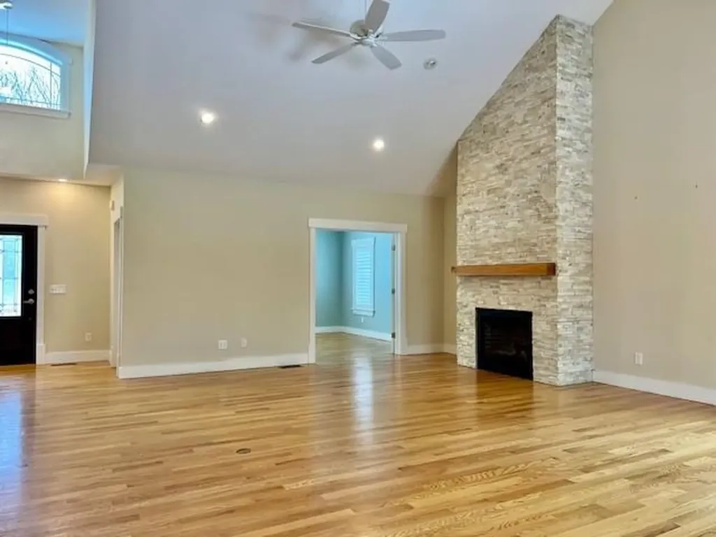 35 Abbey Road South Kingstown RI 02879