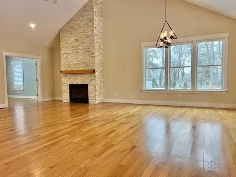 35 Abbey Road South Kingstown RI 02879