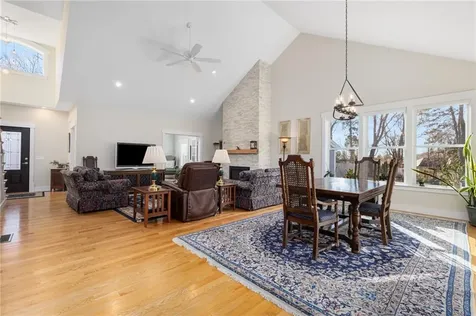 35 Abbey Road South Kingstown RI 02879