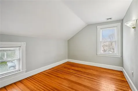 26 Barton Avenue Warwick RI 02889