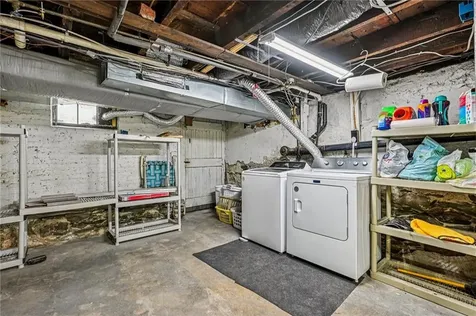 26 Barton Avenue Warwick RI 02889