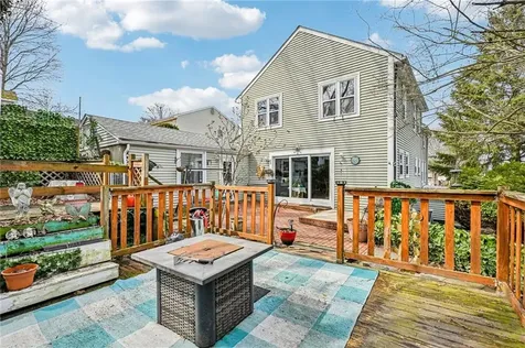 26 Barton Avenue Warwick RI 02889
