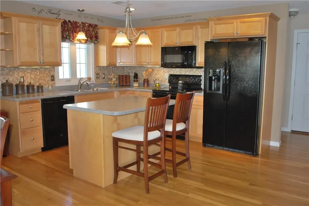 500 Mendon Road Cumberland RI 02864