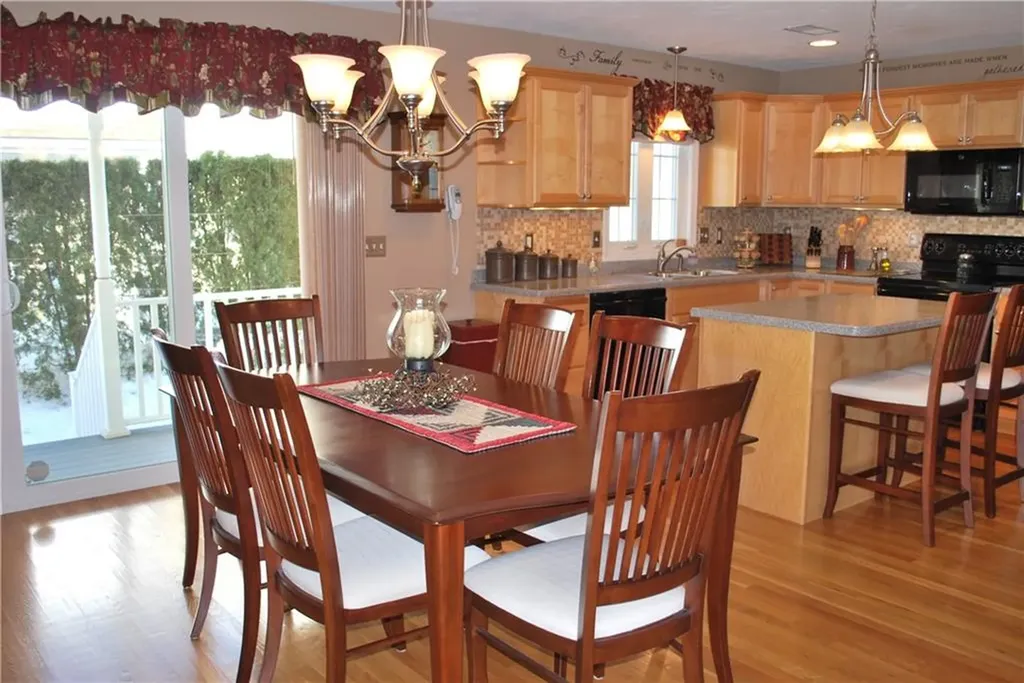 500 Mendon Road Cumberland RI 02864