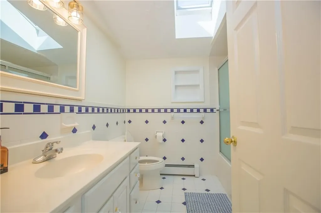 161 Narragansett Boulevard Portsmouth RI 02871
