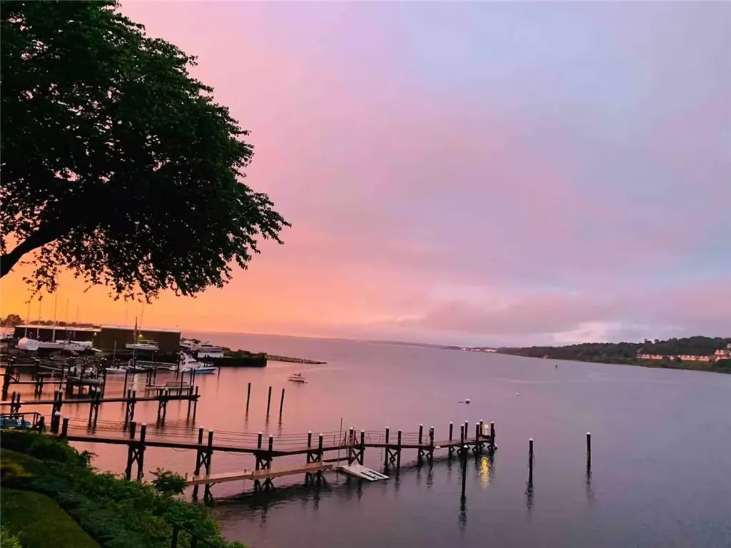 161 Narragansett Boulevard Portsmouth RI 02871