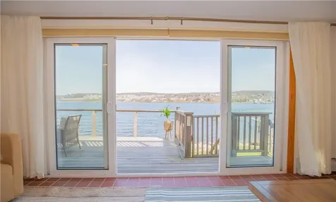 161 Narragansett Boulevard Portsmouth RI 02871