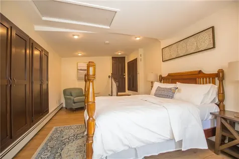 161 Narragansett Boulevard Portsmouth RI 02871