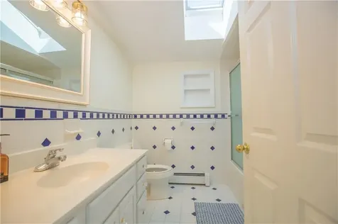 161 Narragansett Boulevard Portsmouth RI 02871