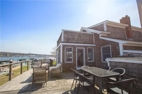 161 Narragansett Boulevard Portsmouth RI 02871