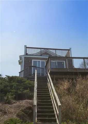 161 Narragansett Boulevard Portsmouth RI 02871