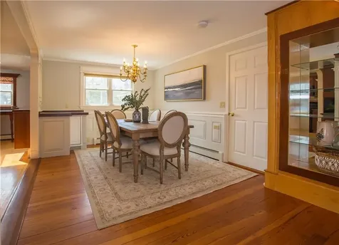 161 Narragansett Boulevard Portsmouth RI 02871