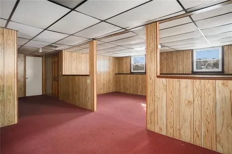 247 Asylum Road Warwick RI 02886