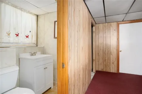 247 Asylum Road Warwick RI 02886